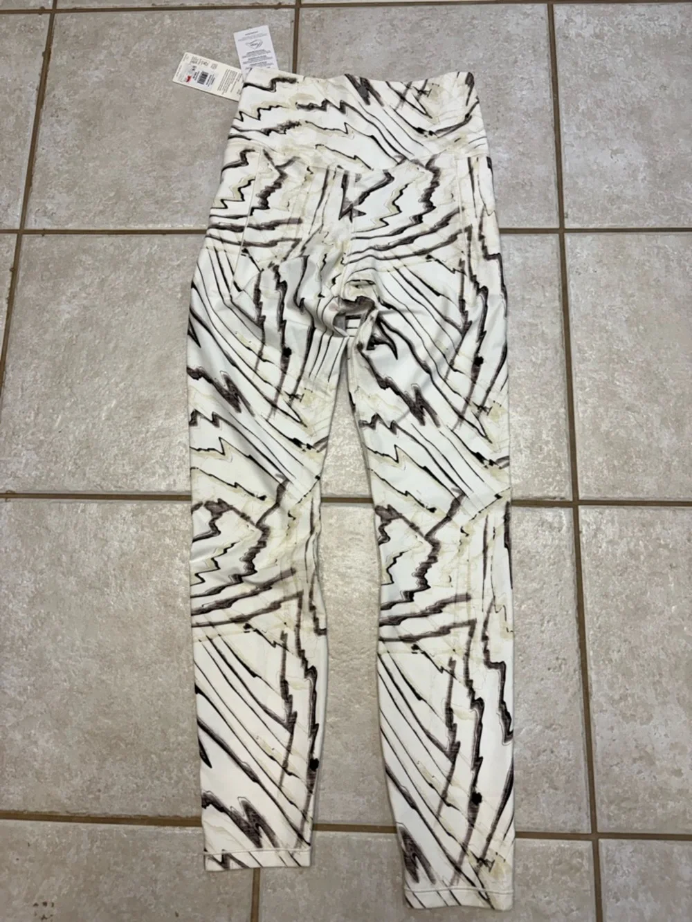 Calia
Abstract Print High-Waist Women's Leggings - White/Brown/Black - Picture 1 of 5